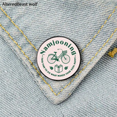 Namjooning roosa trükitud nööpnõel Kohandatud naljakad prossid särk Reväärkott Armas märk Multifilmi emailnõelad armastatud tüdrukusõpradele