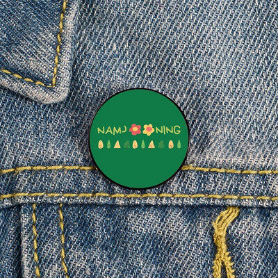 Namjooning roosa trükitud nööpnõel Kohandatud naljakad prossid särk Reväärkott Armas märk Multifilmi emailnõelad armastatud tüdrukusõpradele