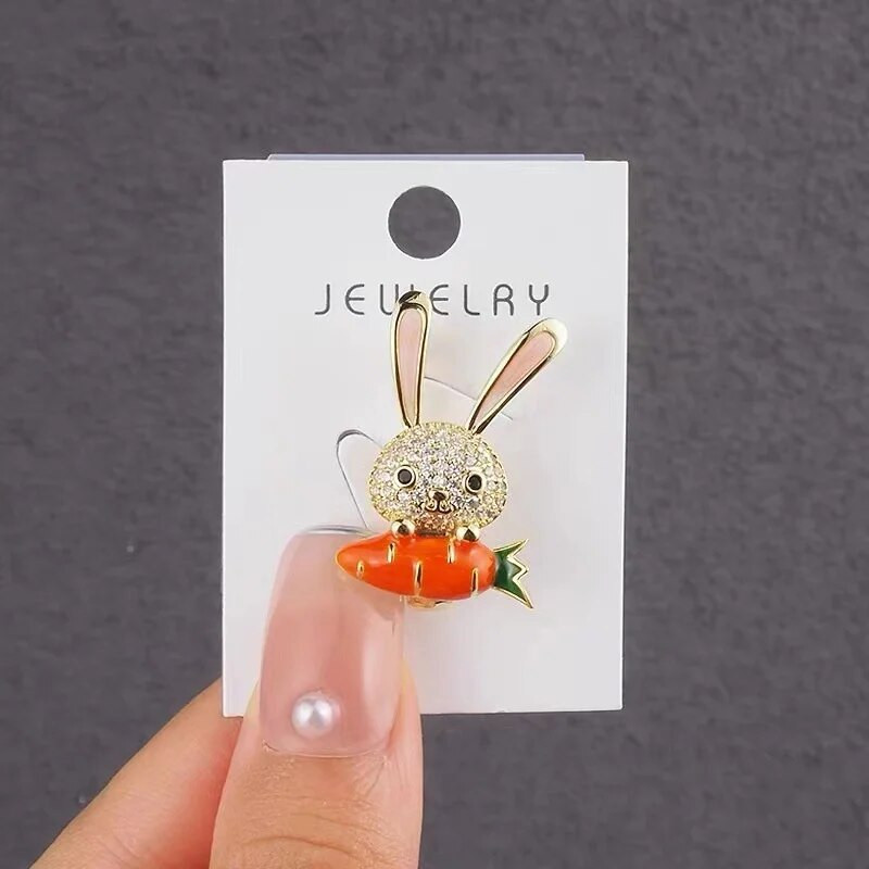 2023. aasta uued naiste armsad jäneseprossid Multifilmid Loomade jänku reväärinõelad emailitud märgikott Müts Deco korsakardiganist ehted kingitused