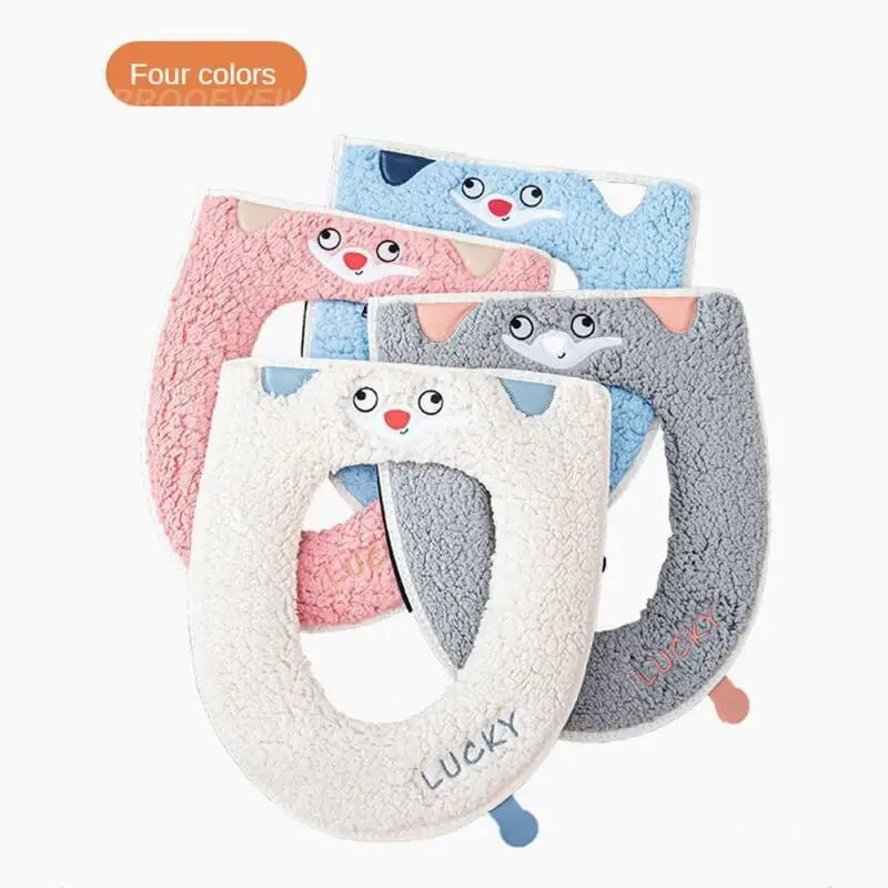 Isoleerige paksenenud tualettmatt, mida ei ole lihtne murda käepidemega WC-poti iste hingav pehme tõmblukuga WC-poti istme plüüskate