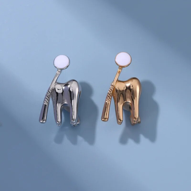 Suuhooldus emailiga nööpnõelad Kohandatud multifilm hambasulamist prossid Hambaarsti reväärimärgid Lõbusad hambaravi ehted kingitused lastele sõpradele