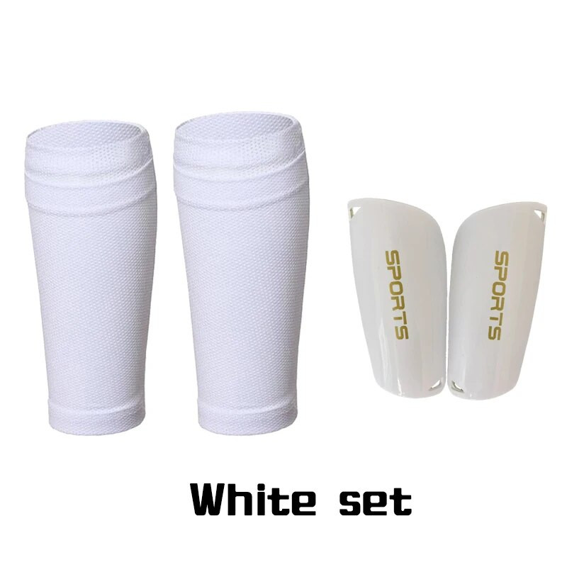 1 kasulik komplekt täiskasvanutele mõeldud jalgpalli kaitsesokid taskujalgpalli säärekaitsmetega säärevarrukad toetavad säärekaitset sääretugedes