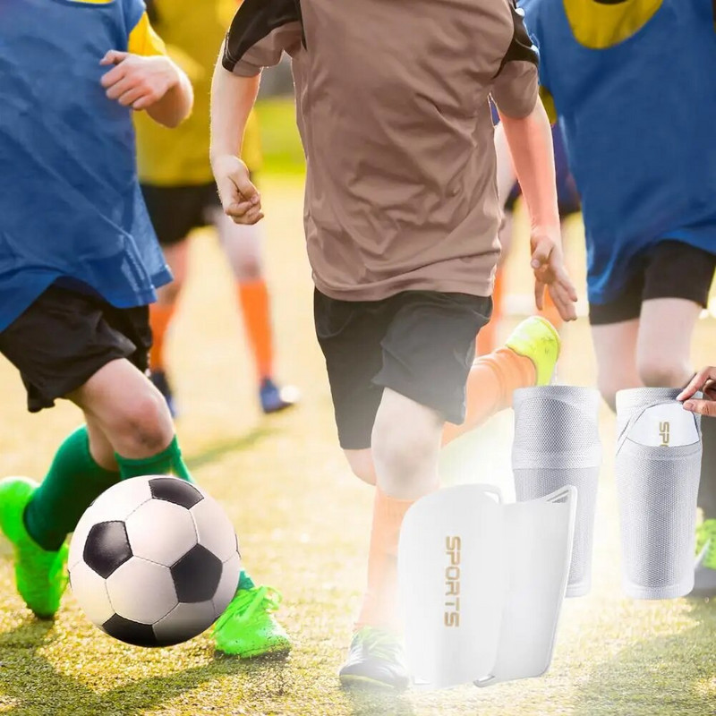 Nogometni štitnici za potkoljenice sigurnog pristajanja Mekani podstavljeni štitnici za potkoljenice za nogomet s rukavima za čarape Veličine od mladih do odraslih, amortizacija ozljeda