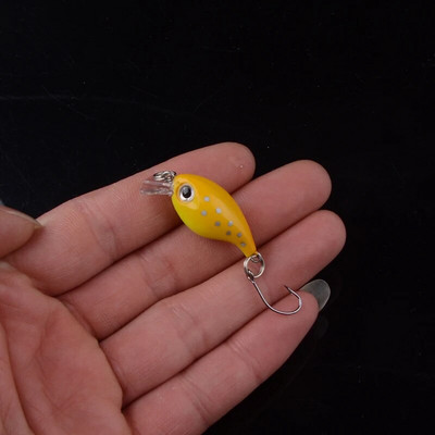 1 buc. Nalucă de pescuit Minnow 3,3 cm 2,2 g Crankbait Momeală dură Topwater Artificial Wobbler Bass Japonia Accesorii pentru pescuit cu muscă Ochi 3D