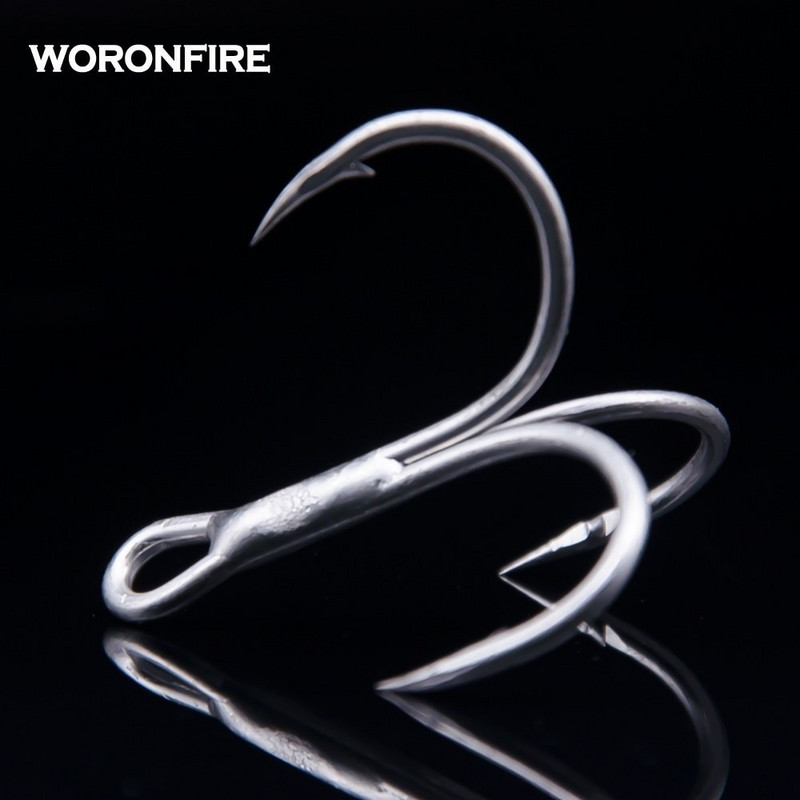 20 tk/partii Paks kolmikkonks, tugev tõmme 1# 2# 4# 6# 8# 10# 12# kõrge süsinikusisaldusega terasest ümmargune volditud kolmekordse omaniku õngekonksud