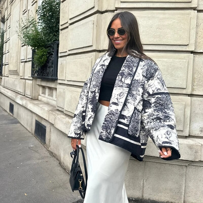 Atvarte marginta trumpa medvilninė striukė, moteriška ilgomis rankovėmis, šilta kišenine megztiniu, stora rudens žiemos mada moteriški gatvės viršutiniai drabužiai