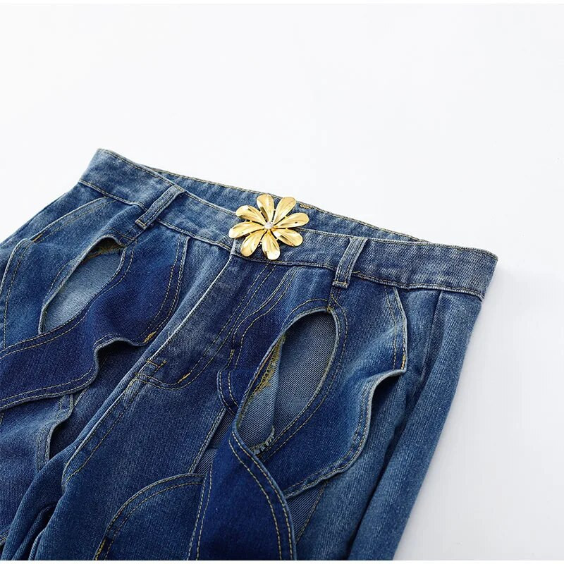 Suvised naisterõivad 2023, uued teksad Vabaaja stiilis õõnsad metallist pandlaga teksad