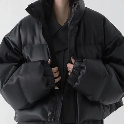 Nahast polsterdatud naiste külm paks lühike mantli aluskrae 2023. aasta talvine soliidne lahtine tõmblukuga nupp Naiste soe jope tänavariided