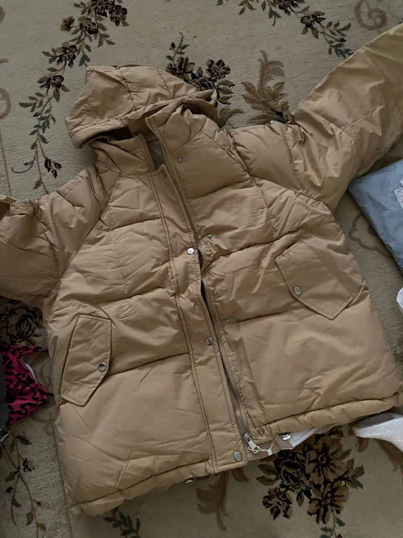 Nauja 2023 m. moteriška trumpa striukė žieminė stora gobtuvu medvilniniai paminkštinti paltai, moteriški korėjietiški, laisvi pūkuoti parkai moteriški, dideli viršutiniai drabužiai