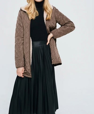 Naiste talvejope kapuutsiga soe lambalihast vooder Parketid keskmise pikkusega vabaaja jope Puuvillapolsterdatud jope Oversize talvemantel