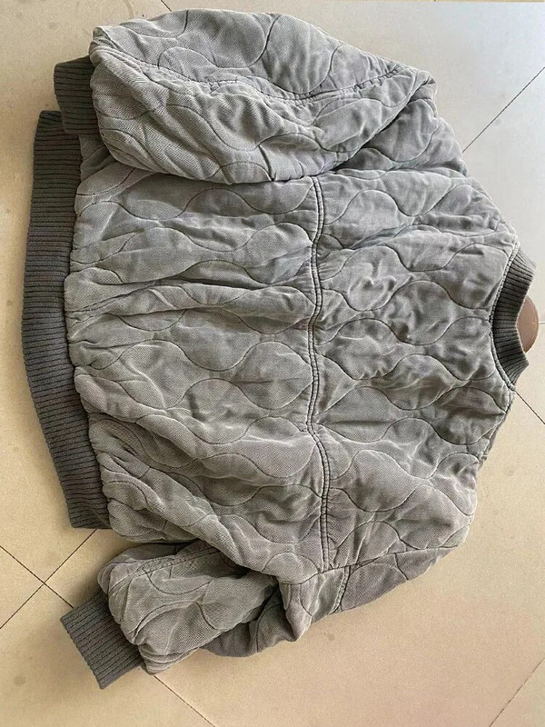 2023 sügise uued naisteriided klapiga tasku polsterdatud jope avara pikkade varrukatega ümarkaelusega avar bomber jope mantel