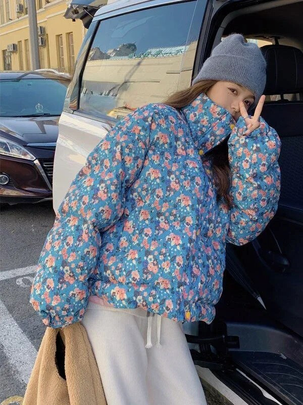 Lilletrükis Vintage Parkas Naiste talv 2023 Uus saabumine Paksud soojad ülerõivad Mantlid Naiste vaba vabaaja jakid