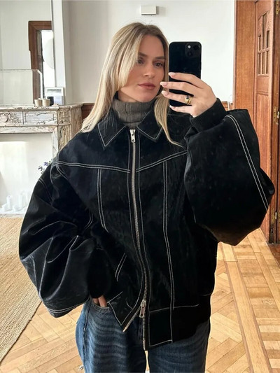 Ženski kožni skraćeni kaput s crvenim reverima i patentnim zatvaračem Jesenska ležerna jakna dugih rukava s krpicama Zimska moda 2023. Nova uredska ulična odjeća