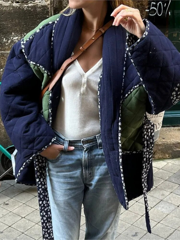 Rudens žiema kontrastingi kratiniai medvilninė striukė Moteriški suvarstiniai Laisvi dygsniuoti paminkštinti paltai Moteriški laisvalaikio madingi kišeniniai drabužiai