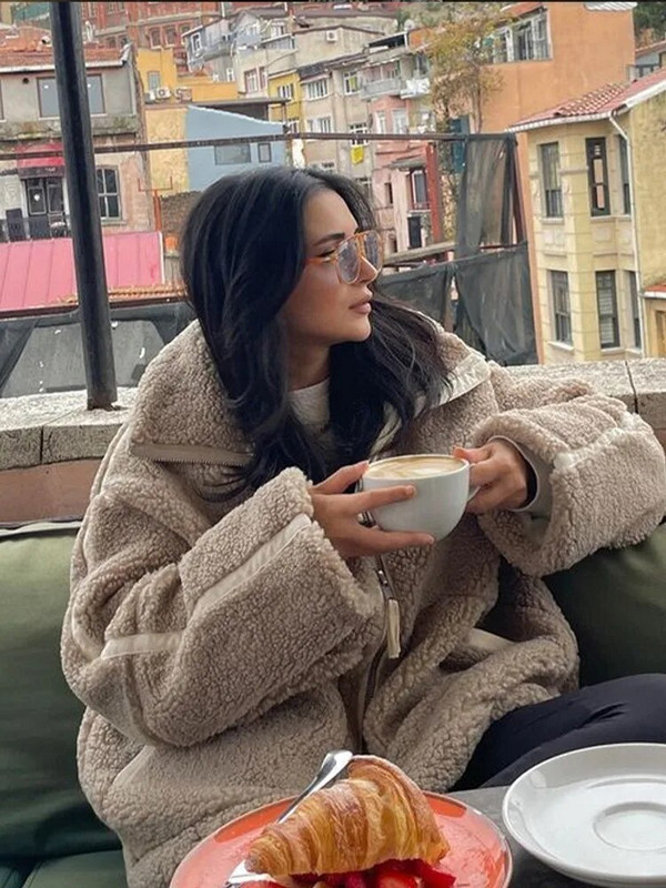 Elegantne Luksuslik lambavillane lapiline mantlid Naiste mood tõmblukuga pikkade varrukatega soojad jakid 2023. aasta sügisene vabaaja mantlid