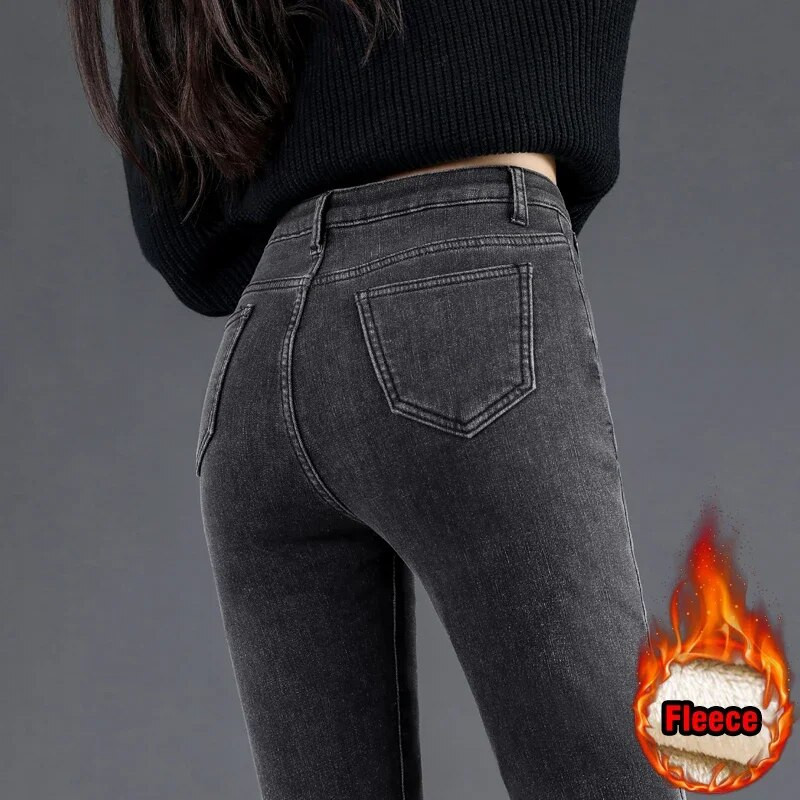 Šilti vilnos moteriški džinsai 2022 m. žiemos nauji stori aksominiai aukšto juosmens juodi pilki tiesūs džinsai iki kulkšnies Moteriškos džinsinės kelnės
