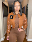 Naiste B-tähega üherealine PU kunstnahast lühike mantel Naiste täisvarrukatega jakid Naiste O-kaelusega nööbiga allapoole liibuvad tänavarõivad