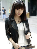 Sieviešu ādas jakas, šauri pieguļošas atloks ar rāvējslēdzēju. Mākslīgās ādas motociklistu mētelis sievietēm, PU, apgriezts augšējais motociklu apģērbs, 2022. gada modes plūdmaiņas