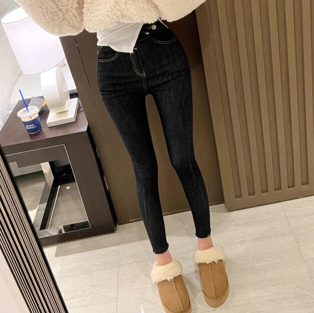 Juodi siauri džinsai, moteriški suvarstomi 2023 m. gatvės apranga aukštu liemeniu pieštuko formos moteriškos vasarinės kelnės iki kulkšnių Elegantiškos prašmatnios apačios mama