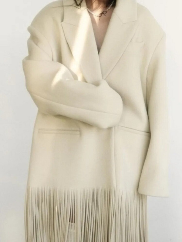 Elegantiškas 2023 m. rudens, žiemos moteriškas elegantiškas gatvės apdaras, elegantiškas moteriškas vilnonis paltas. 