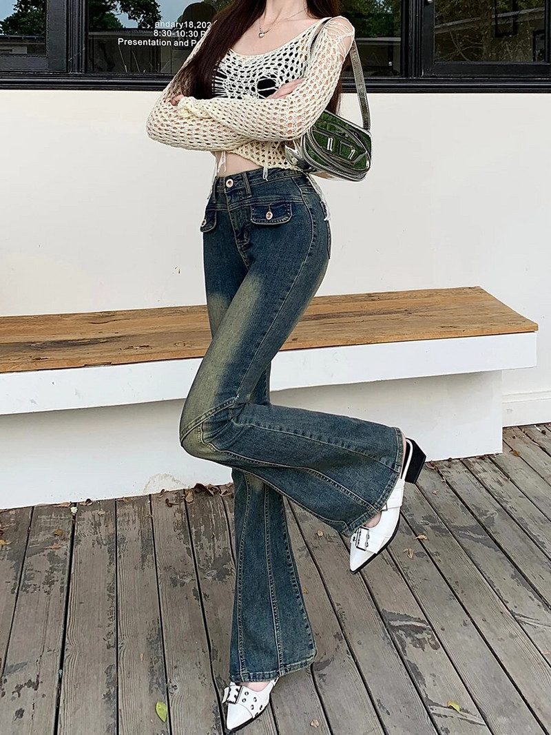 Reaalajas foto retro vürtsikatest tüdrukute mikro laienevatest teksapükstest naistele 2023. aasta sügisel elastsete tagumiku, kõrge vöökoha ja põrandakattega