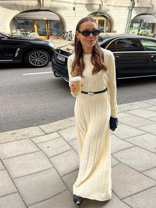 Elegantne avar ja soliidne naiste kootud maksikleit Naistele mõeldud O-kaelusega pikkade varrukatega plisseeritud kleidid 2023. aasta sügise šikk tänavarõivaste naiste rüü