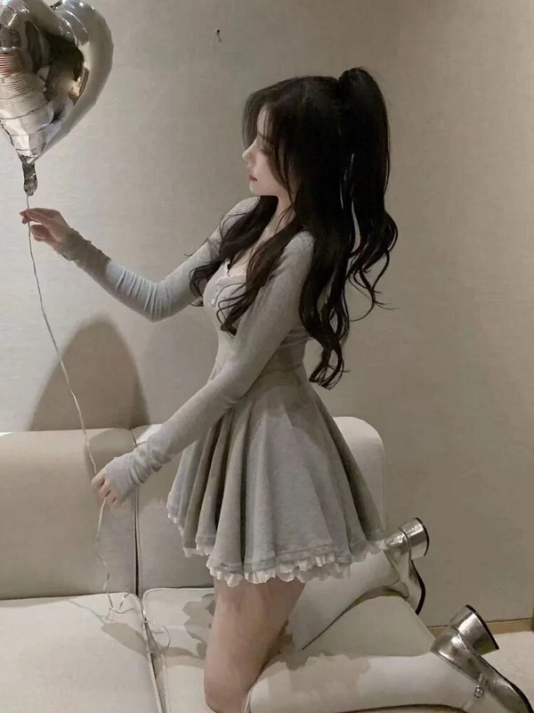 QWEEKi seksikas must pitskleit Naiste Bodycon Wrap Slim Party Mini lühikesed kleidid Õhtumood 2022 pikkade varrukatega komplektid