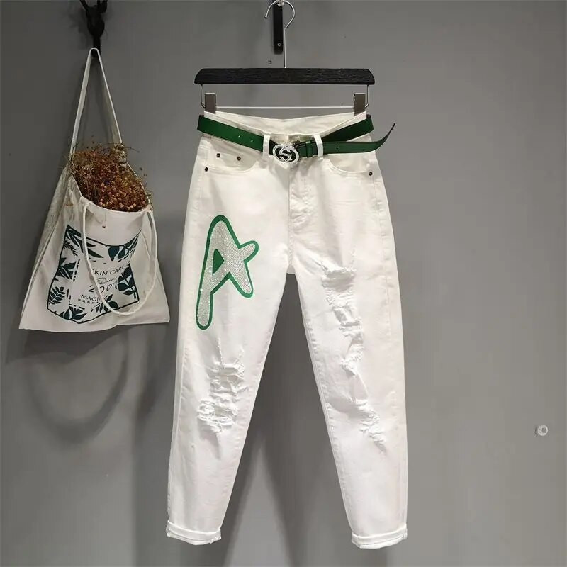 Moteriški balti džinsai aukštu liemeniu Slim Fit mados Harun džinsinės kelnės Naujos pavasario rudens prašmatnus siuvinėjimas Atsitiktinis Jean Pantalon Femme