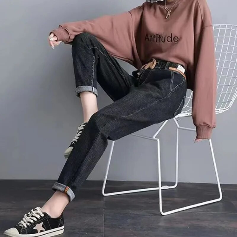 2023. aasta kevadised sügise uued elastsed puuvillased teksad Naiste vabad kõrge vöökohaga Hareni teksapüksid Naiste vabaaja Korea metsikud teksad