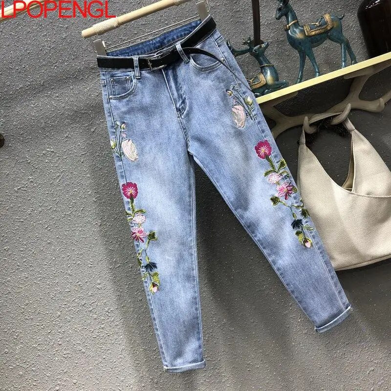 Moteriški džinsai 2023 m. Naujos vintažinės gėlių siuvinėjimo kelnės iki kulkšnių Džinsiniai džinsai Laisvalaikio haremo kelnės