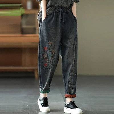 Naiste vabaaja teksad poiss-sõbrale Uued 2022. aasta kevadised korea stiilis tänavarõivad, vintage tikandid, naiste pahkluuni ulatuvad teksapüksid B1566