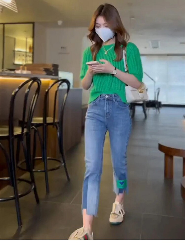 Y2k2023 Naujos vasarinės plonos džinsai aukštu juosmeniu tiesios kojos Moteriškos didelio dydžio storos mm storos kelnės, 40–100 kg