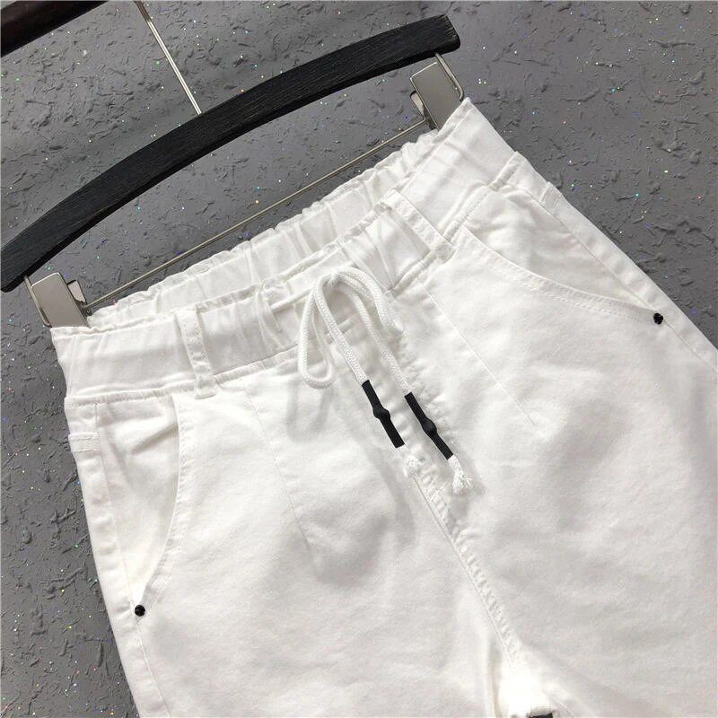 2022. aasta kevadsuvi naiste puuvillased teksapüksid, elastne vöökoht, vabad haaremipüksid, naiste vabaaja pahkluuni ulatuvad valged teksad D317