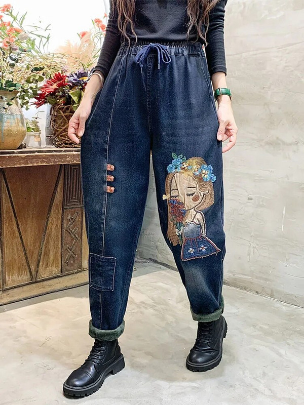 Max LuLu 2022 m. madingos šiltos džinsinės kelnės, moteriškos žieminės laisvos vintažinės siuvinėjimo kailinės džinsai, moteriškos laisvalaikio animacinių filmų punk haremo kelnės