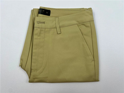 Vasaros ploni saldainių spalvos kostiumai iki kulkšnies, moteriškos kelnės, biuro pieštukai.