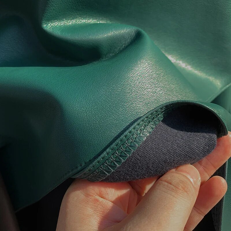 Elegantne moodne Pu-nahast ebaregulaarne talveseelik naistele 2023 kõrge vöökohaga, seksikas õhuke pliiats Saias Femme Green