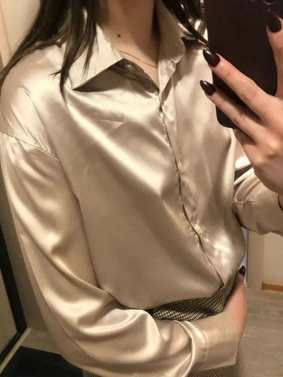 Rudens madingi marškiniai su sagutėmis Pavasario senovinė palaidinė moteriška balta moteriška ilgomis rankovėmis Moteriški laisvi gatvės aprangos marškiniai Dizaino viršūnės