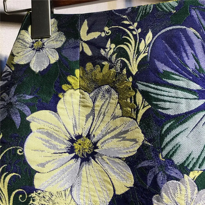 Naiste 2023. aasta kevadsuvi uus mood kõrge vöökohaga trükitud seelikud naistele õhukesed puusaseelikud Naiste õhukesed lühikesed seelikud U152