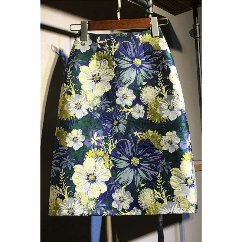 Naiste 2023. aasta kevadsuvi uus mood kõrge vöökohaga trükitud seelikud naistele õhukesed puusaseelikud Naiste õhukesed lühikesed seelikud U152