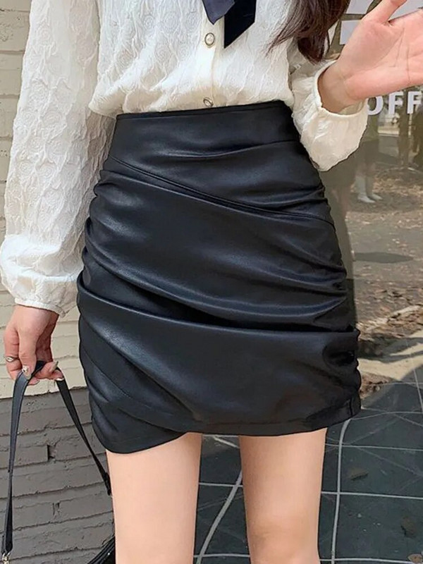 PU odinis mini sijonas moterims, nauja, 2023 m. mada korėjietiško stiliaus vintažinio klostuoto pagrindo moteriški sijonai aukštu juosmeniu P004