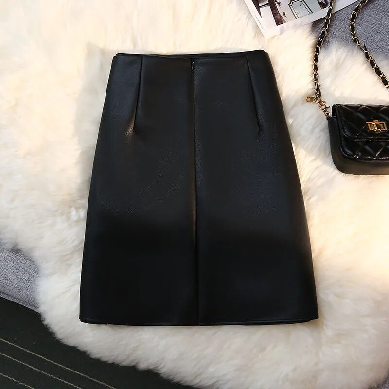 Must seksikas nahast seelik, kõrge vöökoht, A-joon ebaregulaarne plisseeritud disain Ameerika äge korea mood Puhas soov Kevad sügis