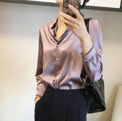 Prekės ženklo kokybės prabangūs moteriški marškiniai Elegantiški biuro marškinėliai ilgomis rankovėmis Momi Silk Crepe Satin Palaidinės Verslo moterims Topas