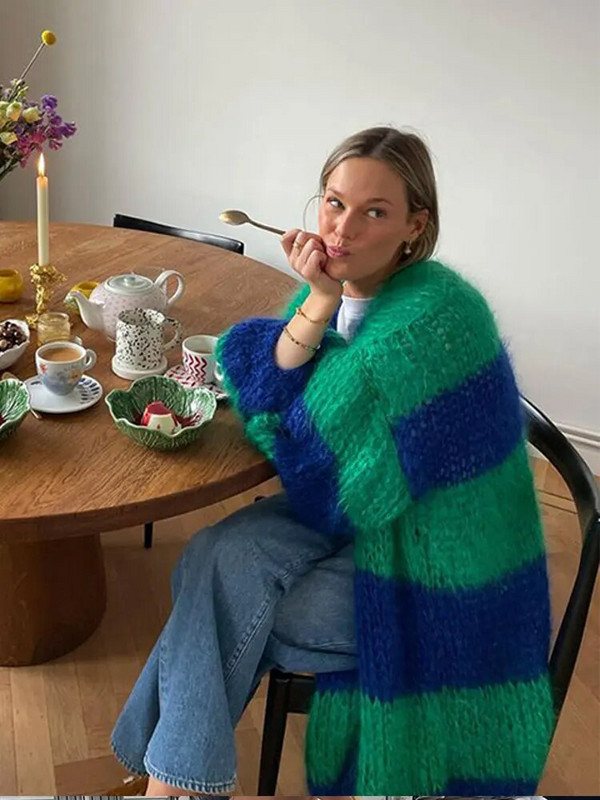 Μόδα ρίγα μακριά ζακέτα Γυναικεία πουλόβερ με φαναράκια μακριά μανίκια φαρδιά πλεκτά πανωφόρια 2023 Autumn Lady Chic Streetwear