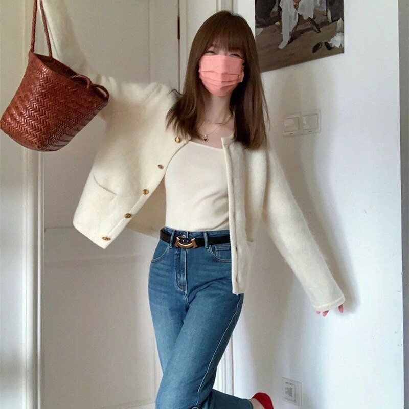 Rimocy κομψό πλεκτό λευκό μπουφάν Γυναικείο με στρογγυλή λαιμόκοψη Φθινόπωρο Χειμώνας Fuzzy Cardigan Woman 2023 Νέο μακρυμάνικο πουλόβερ