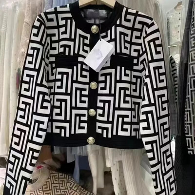 Naiste rõivamantel 2023. aasta Vintage temperament Elegantne kardigan O-kaelusega pikkade varrukatega vabaaja lahtised sirged trükinööbid Uus