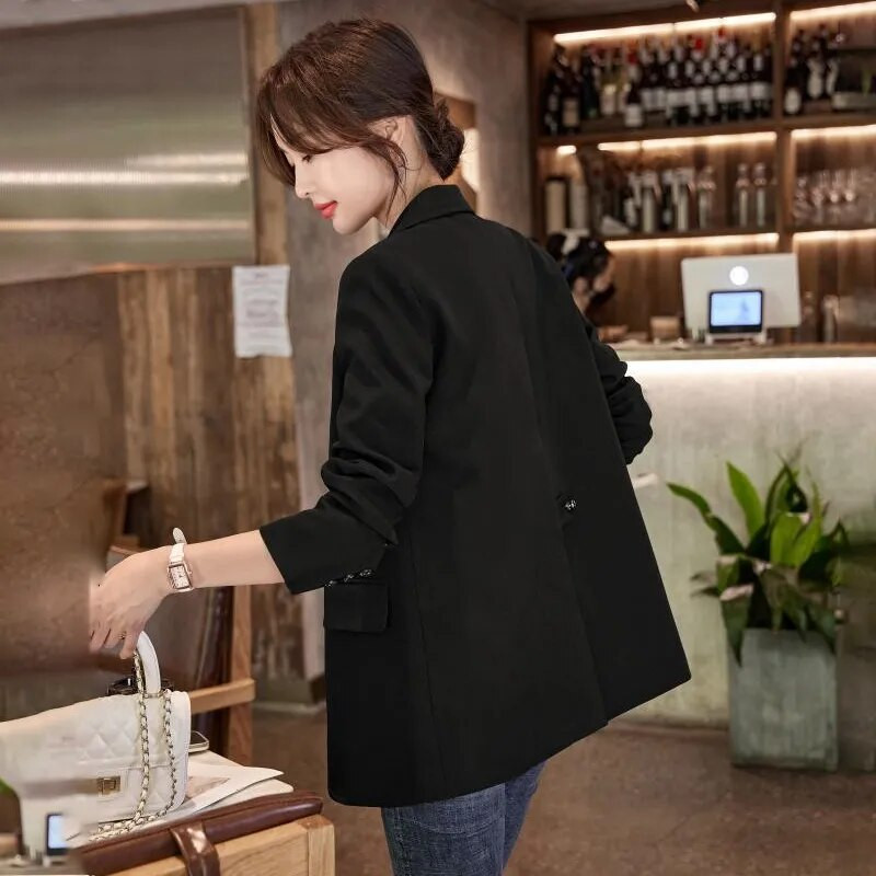 Naiste 2023. aasta kevad- ja sügiseste kontorirõivaste korea versioon, pikkade varrukatega vaba vabaaja temperamendiga ülerõivaste mood äritopsid