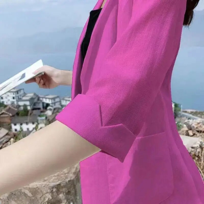 2023. aasta naisterõivad, sälgulised, kitsad, lihtsad, lühikeste varrukatega, ühevärvilised kevadsuvi õhuke kontor, naiste mood, vabaaja bleiserid
