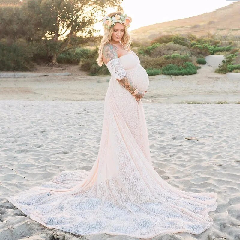 Mežģīņu kleitas grūtniecēm fotosesijai grūtniecēm.