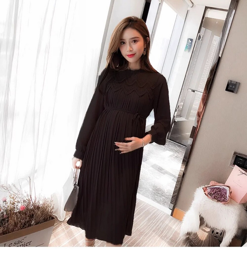 2023. gada pavasara rudens Grūtnieču kleitas ar garām piedurknēm fotosesija. Brīvs, taisns apģērbs grūtniecēm Grūtniecības apģērbs