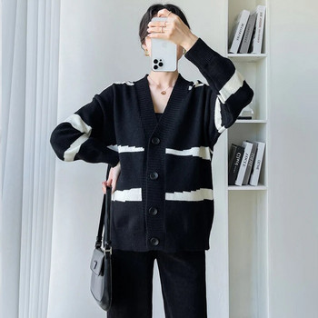 Φθινοπωρινό Χειμώνας Νέα Έγκυες Γυναίκες Κορεάτικη Έκδοση Casual Lazy Ευέλικτο πουλόβερ Μαύρο Λευκό Ριγέ Ζακέτες Χαλαρά παλτό